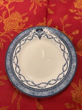 Salad Plate Rosina Queen’s The Royal Palaces